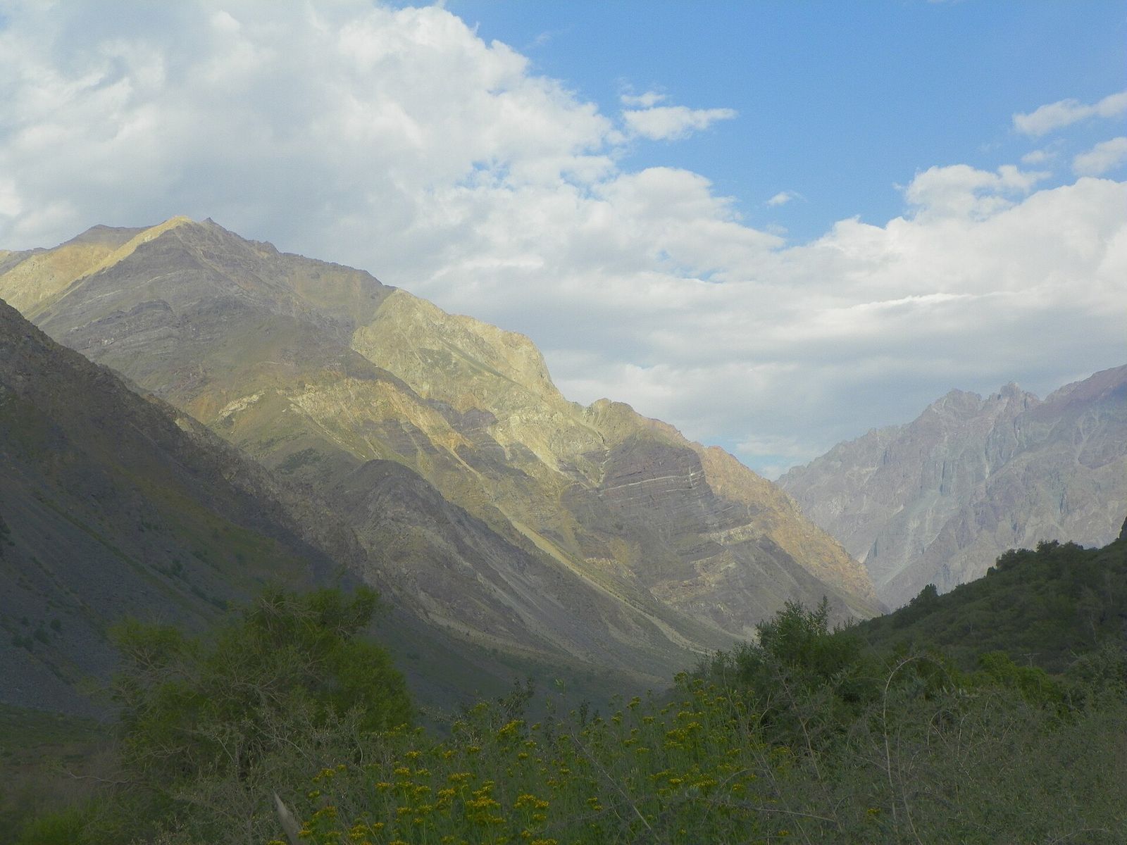What to Pack for Santiago Chile: A List Built on the City’s Real Climate